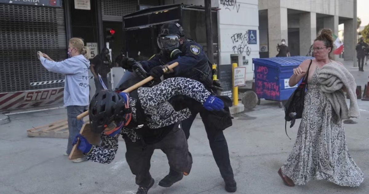 El Embajador EU en México, Ronald Johnson, se pronunció al respecto de las protestas que se están llevando a cabo en Los Ángeles, California.