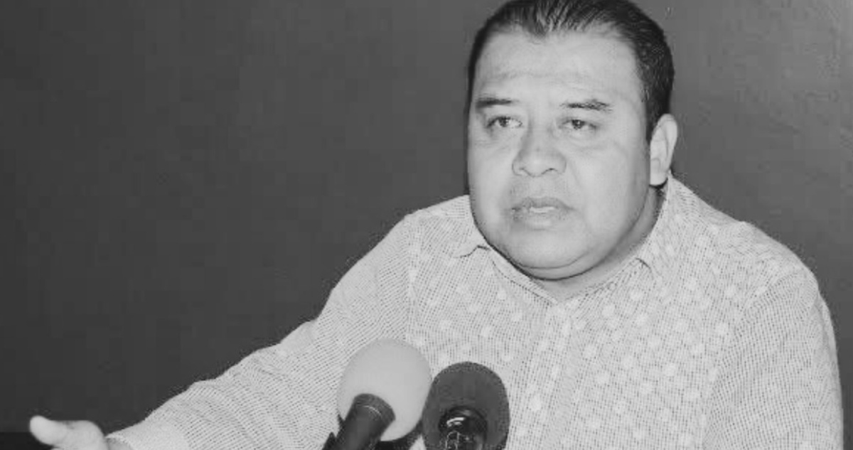 El exregidor y operador político del PRI, Edgar Fernando Salmerón Feliciano, fue asesinado este domingo en la cabecera municipal de Chilapa, estado de Guerrero.