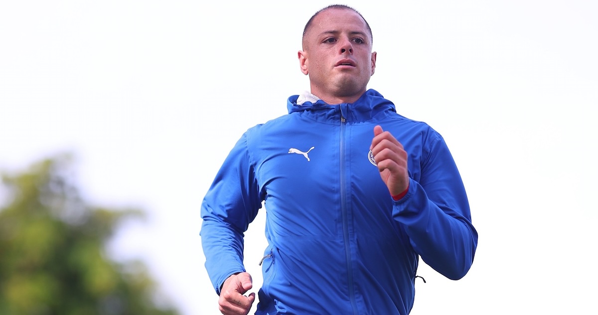 Javier "Chicharito" Hernández se encuentra inmerso en la polémica luego de que compartiera en sus redes sociales dos videos en los que dice que las mujeres han fracasando porque sensibilizan al mundo, en particular a los hombres.