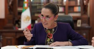 La Presidenta Claudia Sheinbaum destacó que sigue el T-MEC después de la llamada con Donald Trump. México mantuvo “trato especial” con EU, dijo Marcelo Ebrard.