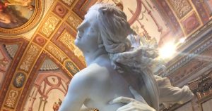 Las ideas, en verdad decisivas, son la manera como se concibe el Más allá, lo que la gente cree que le espera después de la muerte.