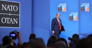 Cuando ha habido un intento de construir una nación diferente a la de los reyes, a la de los oligarcas, los latifundistas, los banqueros y los capataces, ha sido una España republicana, popular, federal y laica que defendía los valores cívicos, lo público, la defensa de la virtud. Es el México de Lázaro Cárdenas que recibió a los republicanos españoles.