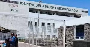 Niegan atención a recién nacido y muere en el Hospital de la Mujer de Tehuacán.