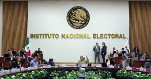 INE impone sanciones de 32 millones de pesos a partidos políticos por irregularidades.