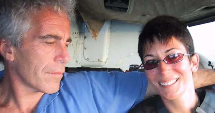 Jeffrey Epstein y su exasistenta Ghislaine Maxwell, procesados por tráfico sexual de menores