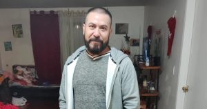 Migrantes detenidos: incomunicados y hacinados