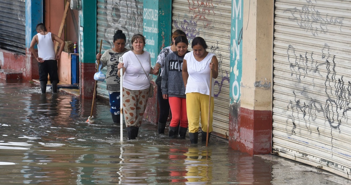 Ante las recientes inundaciones que han afectado al centro del país, la Secretaría de Salud del Edomex emitió recomendaciones para prevenir enfermedades.