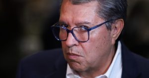 Monreal confirma que sí está en Madrid, pero dice que no se hospeda en lujoso hotel.