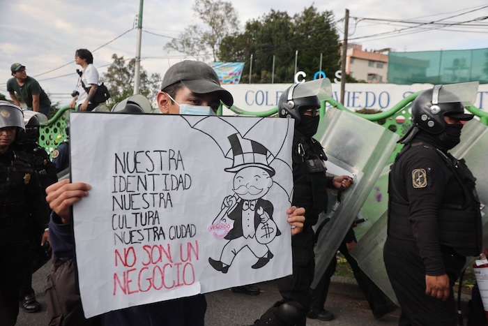 La segunda marcha contra la gentrificación se realizó al sur de la Ciudad de México (CdMx) con la participación de activistas, vecinos y colectivos.