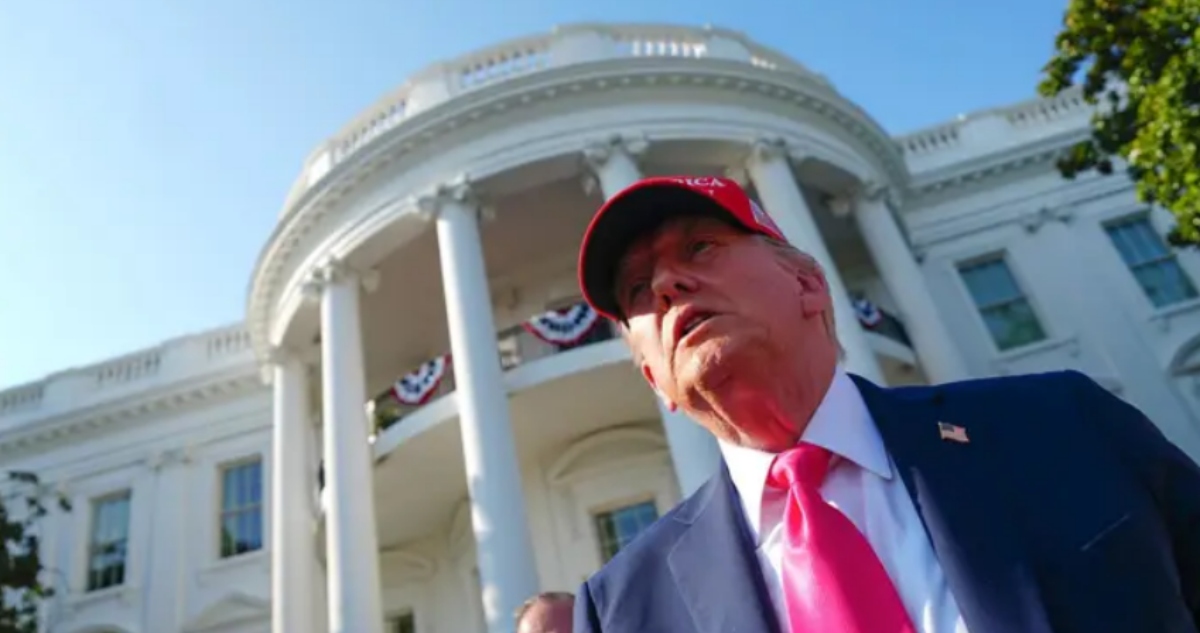 El Presidente de Estados Unidos (EU), Donald Trump, calificó de "ridículo" el anuncio del multimillonario Elon Musk sobre su nueva formación política.