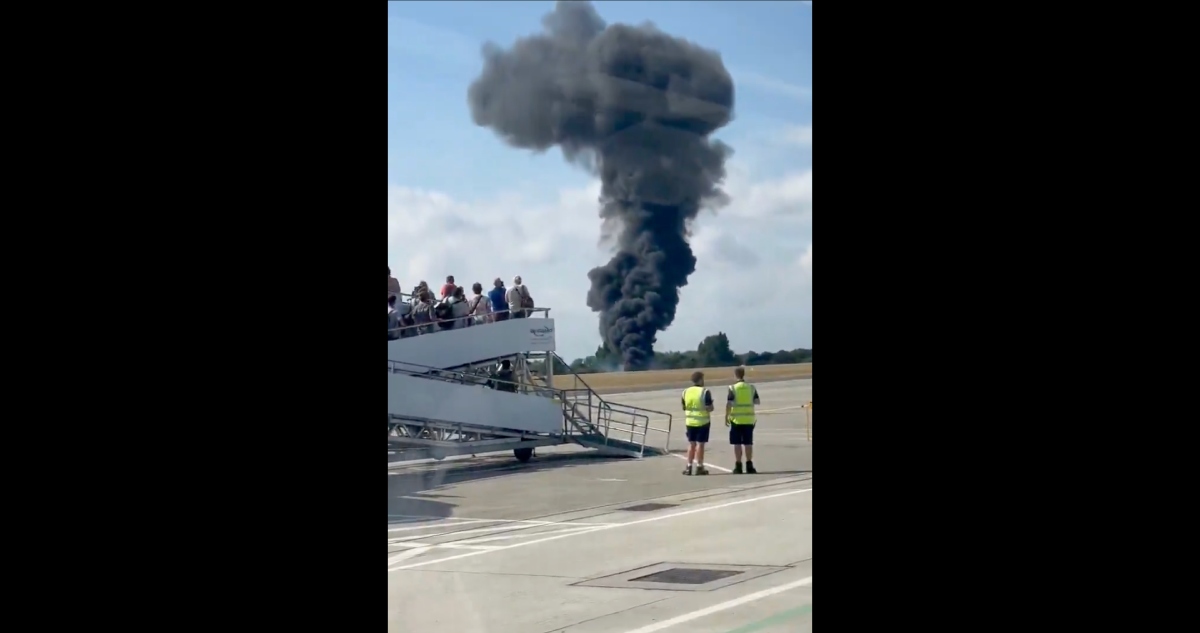 Una avioneta se ha estrellado este domingo en el Aeropuerto Southend de Londres, en un "grave" incidente del que hasta el momento no se han informado víctimas.