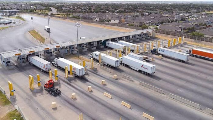 Los recursos recaudados por las aduanas de enero a junio de 2025 ascendieron a 711 mil 930.9 millones de pesos.