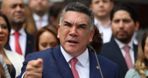 "Es exitosísimo” la demolición del PRI, dice Noroña a Alito tras renuncia de priista.