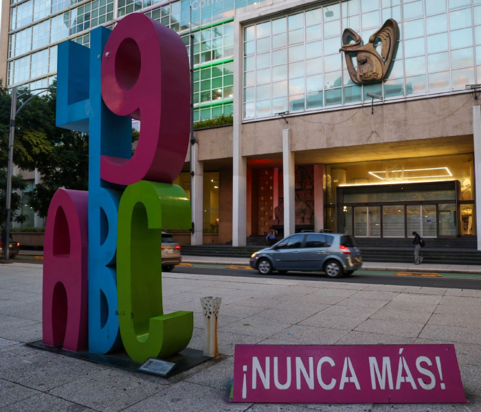 Antimonumento de la Guardería ABC.