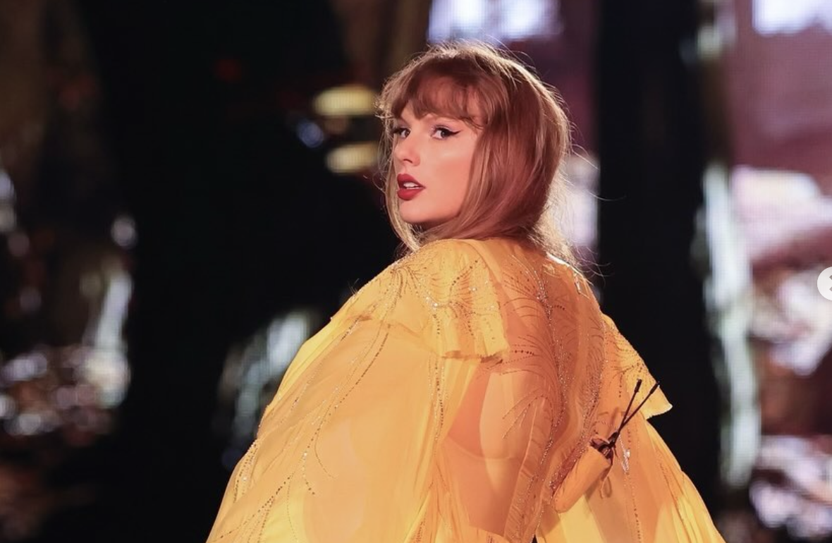 Donald Trump afirmó que el polémico comercial de Sydney Sweeney es "el más caliente" que existe y arremetió contra Taylor Swift por su postura progresista.