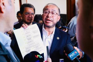 El Diputado Hugo Eric Flores, de la Sección Instructora, confirmó la solicitud de procedencia contra "Alito" Moreno.