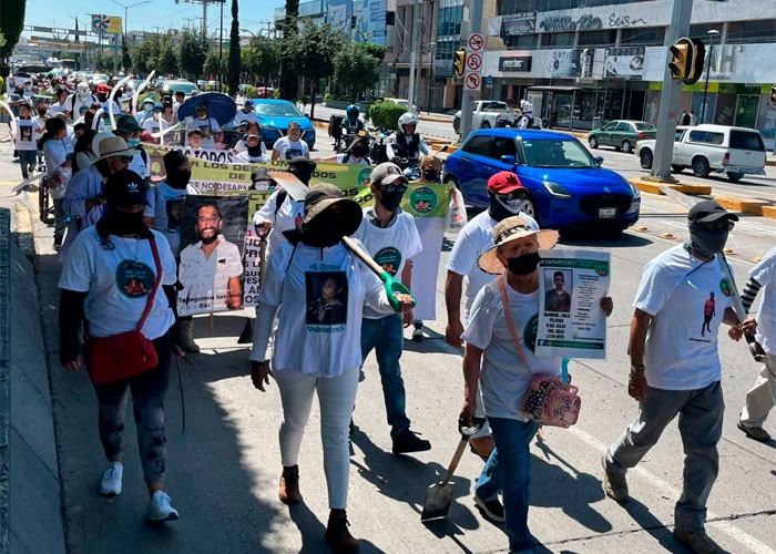 Colectivos marchan en México con motivo del Día Internacional de las Víctimas de Desaparición Forzada