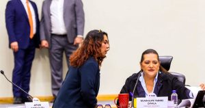 El PRI, PAN y MC se pronuncian en contra de reducir el financiamiento a partidos