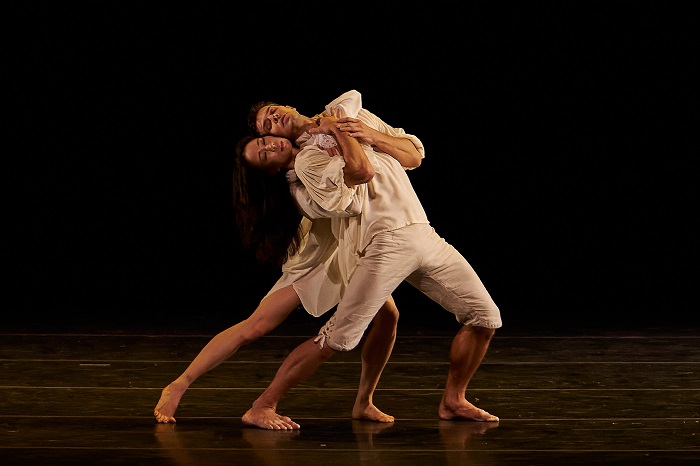 Sae Eun Park y Roberto Bolle