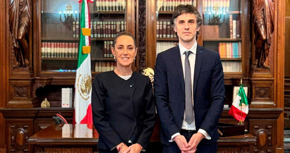 Sheinbaum recibe en Palacio Nacional al abogado de Pedro Castillo