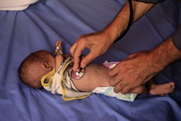 México se unió al reclamo global contra Israel para que autorice la entrada de ayuda humanitaria a Gaza, donde se vive hambruna, la cual ha dejado 289 muertos.