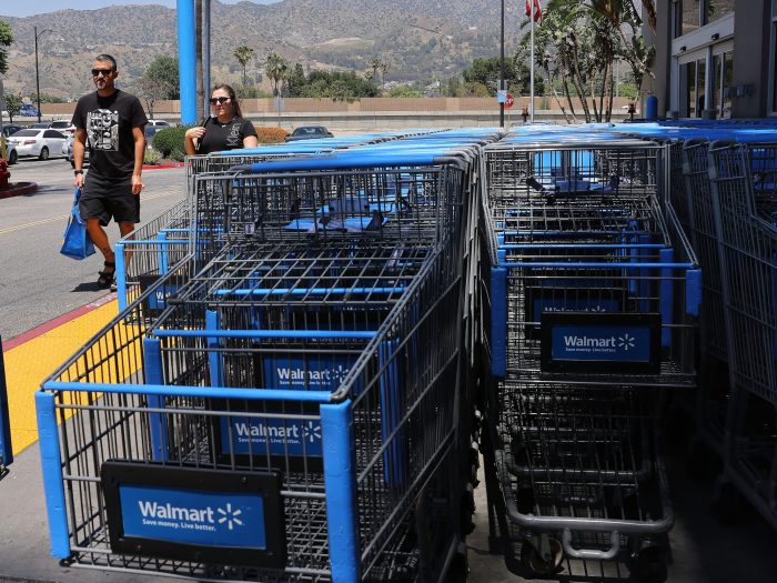 Walmart retira del mercado camarones Great Value ante riesgo de contaminación radiactiva