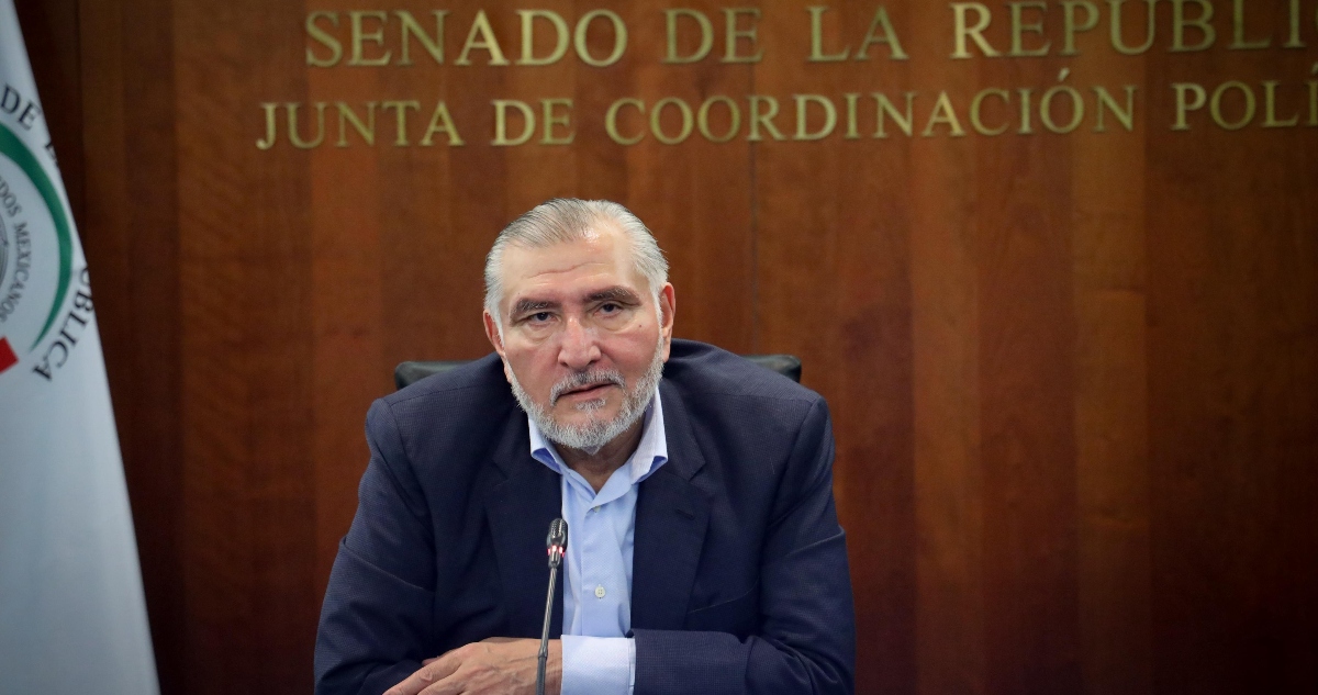 El Senador morenista Adán Augusto López Hernández dio conferencia de prensa para hablar del pago de sus impuestos.