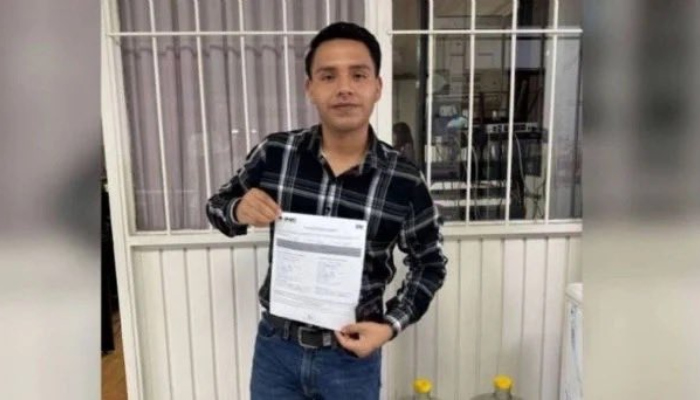 Atacan casa de Alcalde panista y localizan restos de candidato morenista.