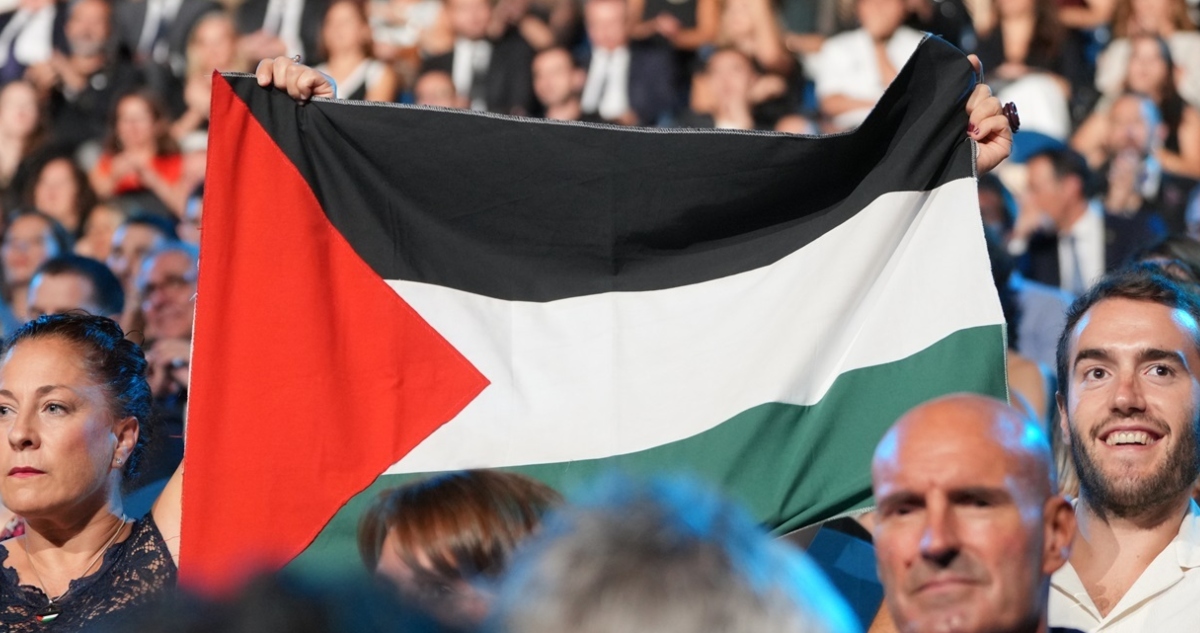 Los primeros ministros de Reino Unido, Canadá y Australia, y el Ministro de Asuntos Exteriores de Portugal anunciaron el reconocimiento de un Estado palestino.