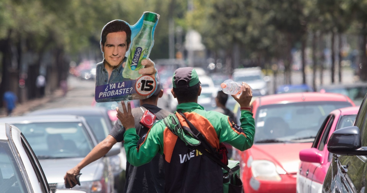 La Cámara de Diputados aprobó por unanimidad reformas a la Ley General de Salud para prohibir la venta y suministro de bebidas energéticas a menores de 18 años.