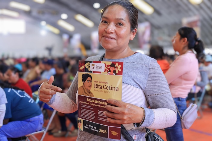 La Coordinación Nacional de Becas para el Bienestar alertó a padres de familia para que tengan cuidado con sitios falsos para registro de la Beca Rita Cetina.