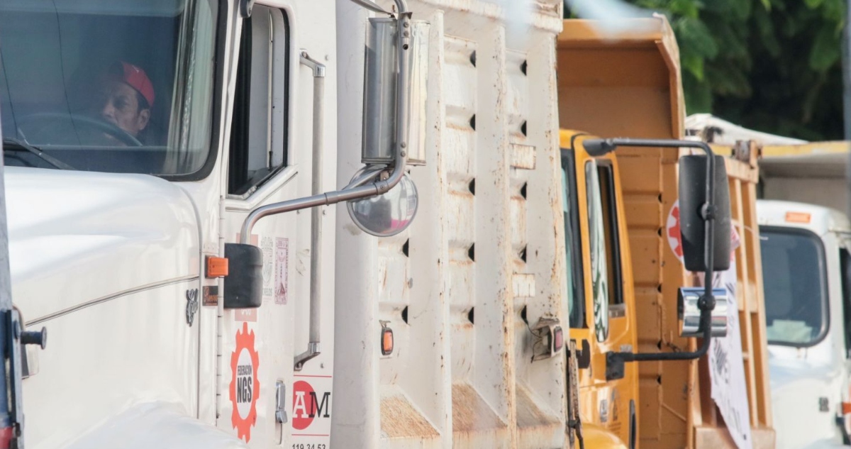 Sheinbaum espera que EU tenga "consideración" con México, ya que los aranceles a vehículos pesados (camiones) anunciados por Trump afectan a ambos países.