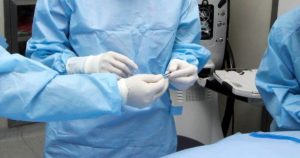 Con el caso de Paloma Nicole se evidenciaron otros vacíos legales: los menores de edad que son sometidos a cirugías estéticas.