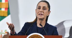 Sheinbaum reveló que México insiste en la extradición de Tomás Zerón por el caso Ayotzinapa.