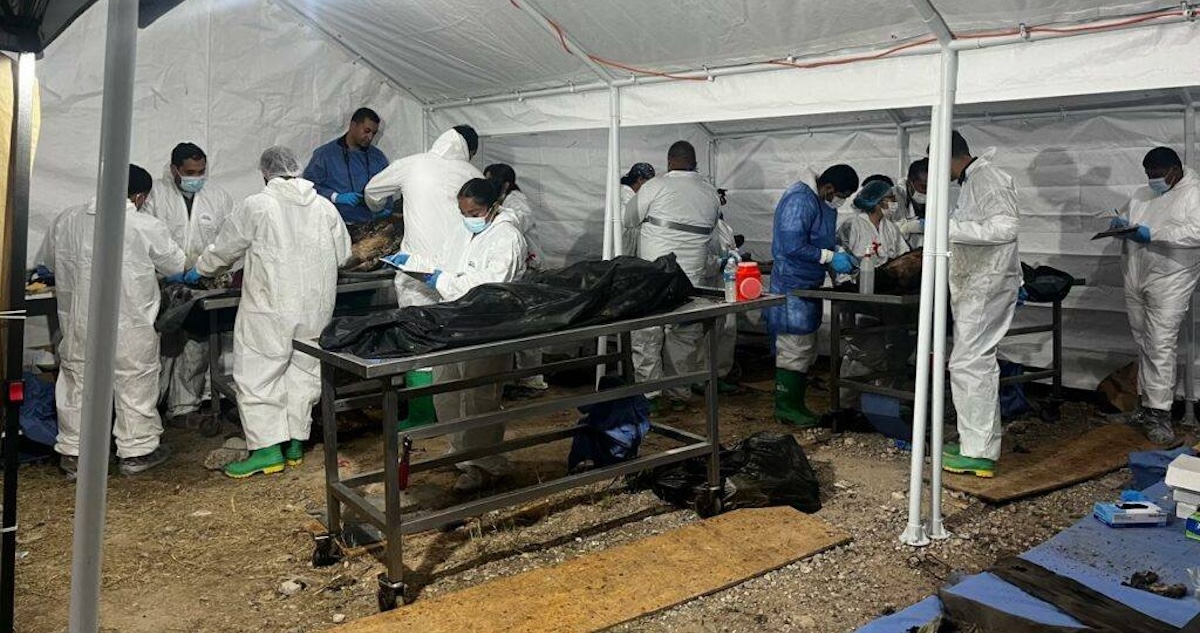 La FGE de Chihuahua informó que fueron identificados 65 cuerpos encontrados en el crematorio "Plenitud", de los cuales, 53 se entregaron a familiares.