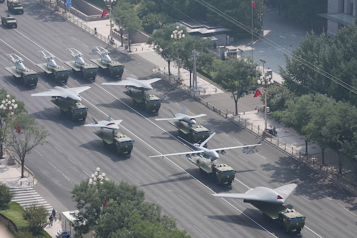 Kim Jong-un, líder de Corea del Norte, viajó a Pekín para reunirse con los presidentes de China y Rusia. Llevaba con él a su hija, su posible sucesora.