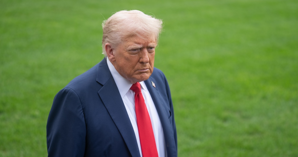 De esta manera, Trump—utilizando un lenguaje de guerra—vuelve a desplegar tropas en una ciudad estadounidense gobernada por los demócratas.