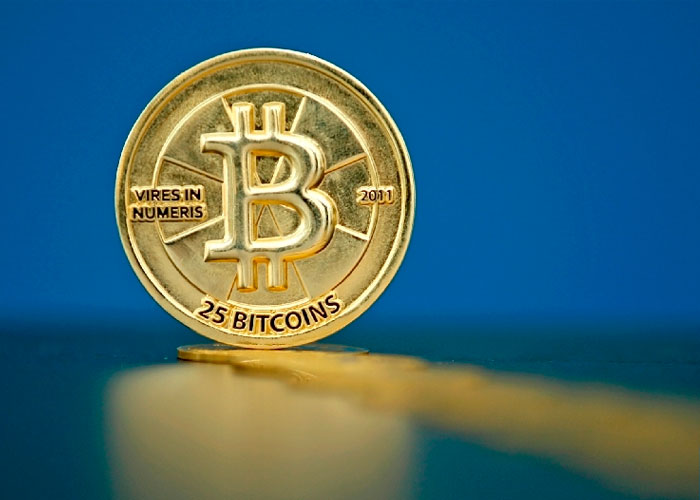 Emiratos Árabes genera chips de IA y EU, criptoactivos. NYT expone trama millonaria