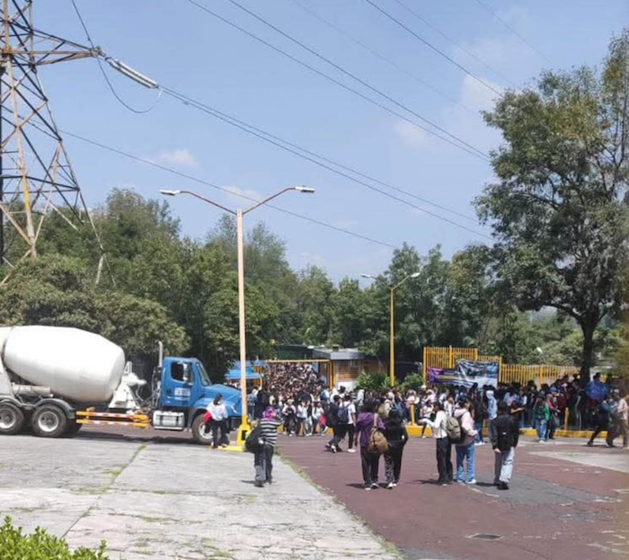 La Fiscalía de la CdMx inició una investigación por el asesinato de un estudiante dentro del CCH Sur de la UNAM e identificó al agresor como Lex Ashton “N”.