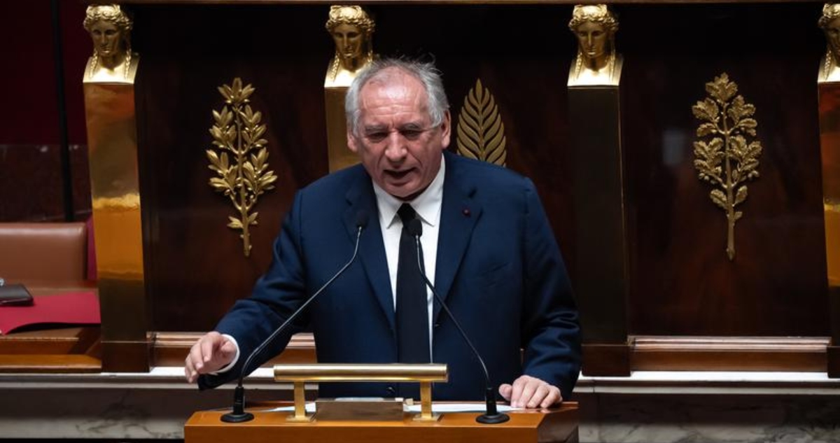 La Asamblea Nacional francesa rechazó una moción de confianza contra el Gobierno del Primer Ministro, François Bayrou, con 364 votos en contra y 194 a favor.