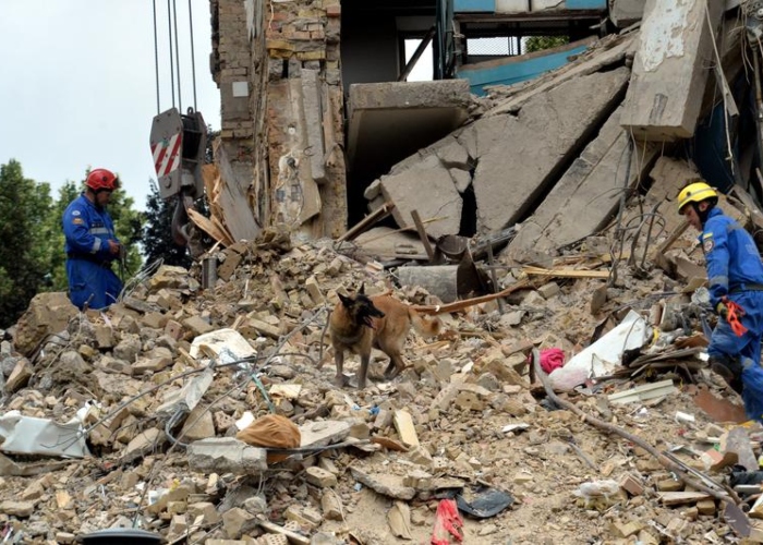 Al menos cuatro personas murieron y otras 10 resultaron heridas como consecuencia de un ataque de las Fuerzas Armadas de Rusia sobre un distrito de Kiev. 