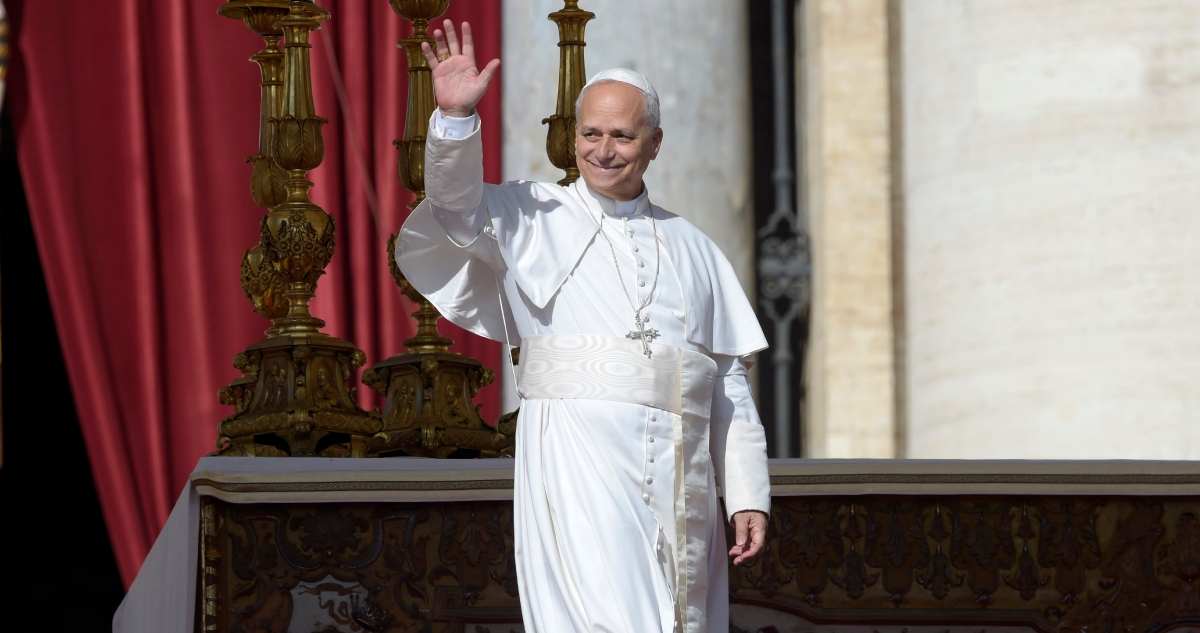 El Papa León XIV se refirió a la situación de Ucrania, la polarización y la Copa del Mundo en su primera entrevista a la periodista Elise Ann Allen, de Crux.