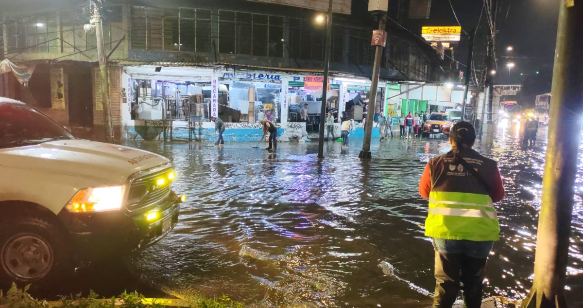 La Secretaría de Gestión Integral de Riesgos y Protección Civil (SGIRPC) activó este domingo las alertas Naranja y Amarilla en diversas alcaldías de la CdMx.