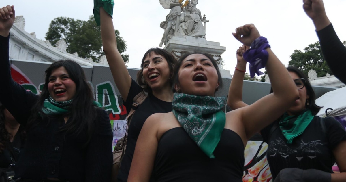 Miles de mujeres salieron a las calles de la CdMx para sumarse a las movilizaciones con motivo del Día de Acción Global por el Aborto Legal, Seguro y Gratuito.