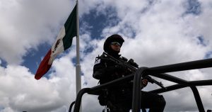 En dos días consecutivos, la Semar informó de dos muertes de marinos por diferentes circunstancias.