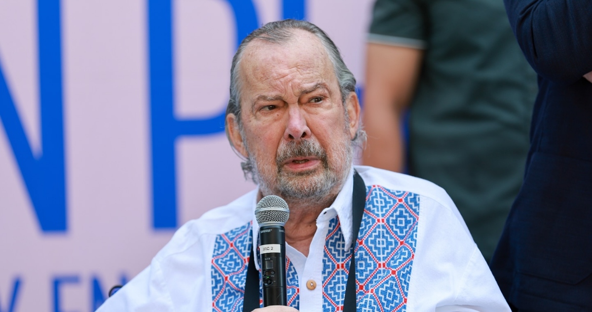 Mauricio Fernández Garza, cuatro veces Alcalde de San Pedro Garza García, murió a los 75 años, esto tras enfrentar una larga batalla contra el cáncer.