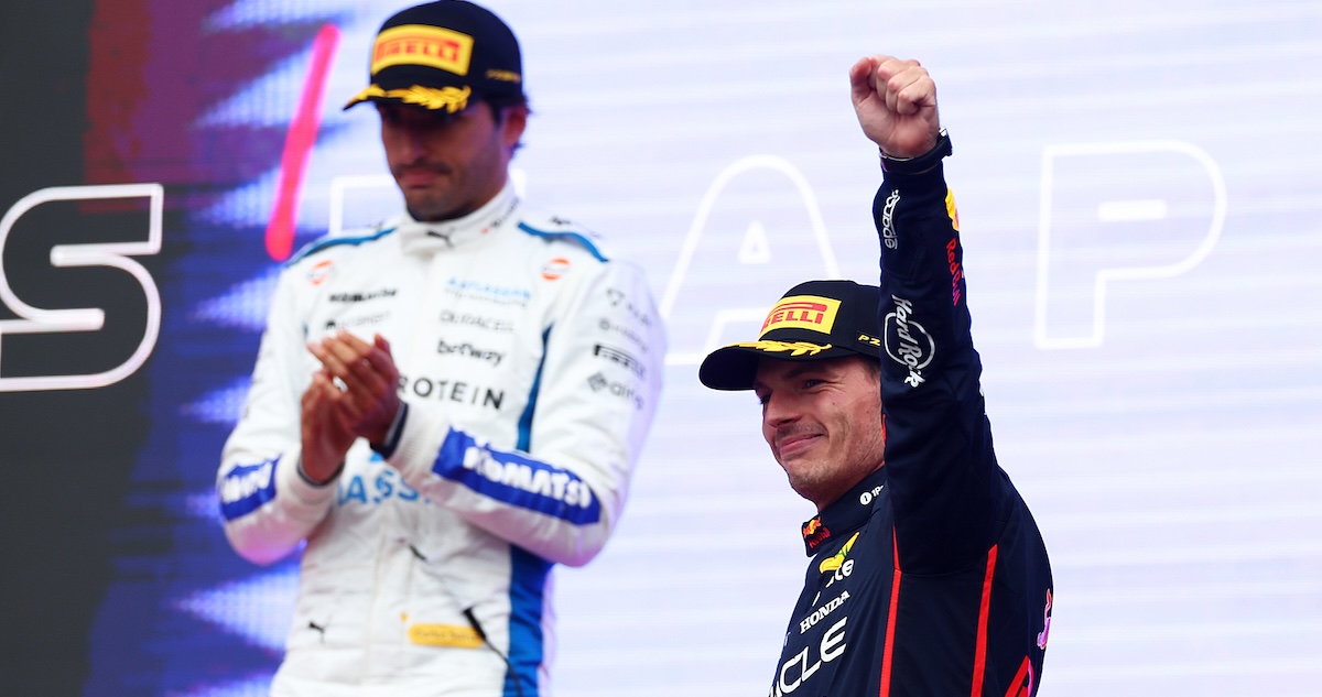 El piloto neerlandés Max Verstappen (Red Bull) conquistó la victoria en el Gran Premio de Azerbaiyán, decimoséptima carrera del campeonato mundial de Fórmula 1.