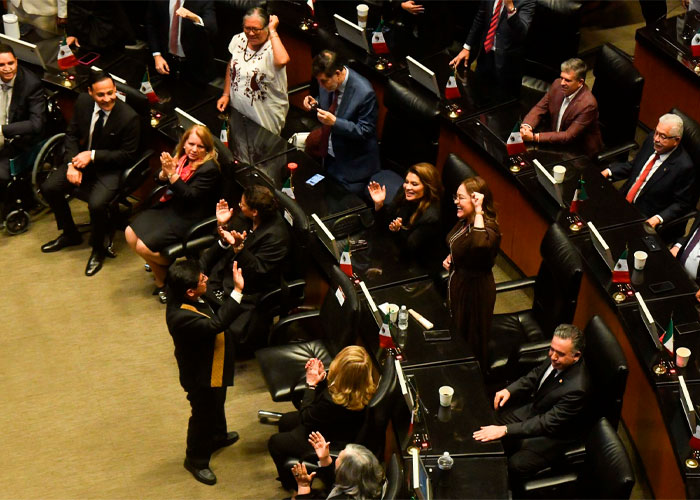 Ministros de la SCJN toman protesta en el Senado