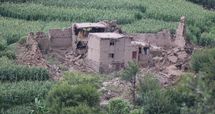 Más de 2.200 muertos en Afganistán.