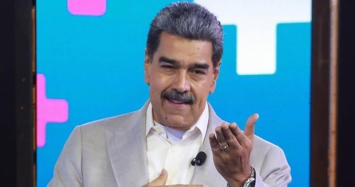 EU dice que dos aviones venezolanos sobrevolaron a buque estadounidense en el Caribe.